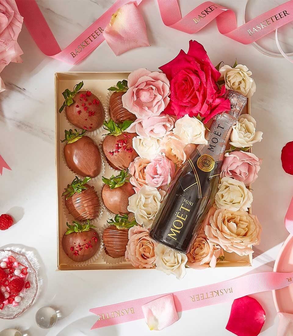Wine & Floral Bliss with Strawberries Gift