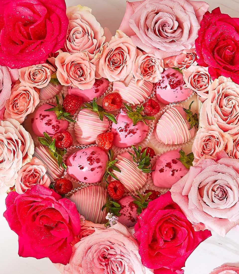 Pink Blush Chocolate Strawberry Heart Box