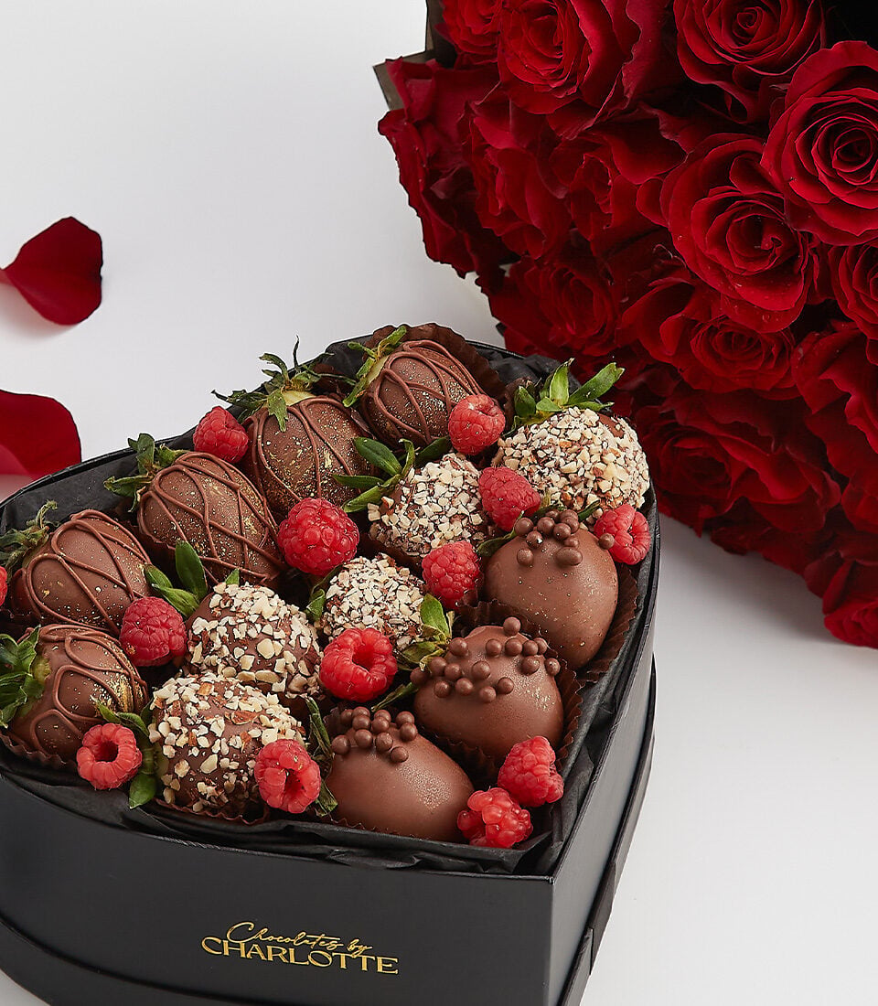 Dark Chocolate Strawberry & Roses Gift Set