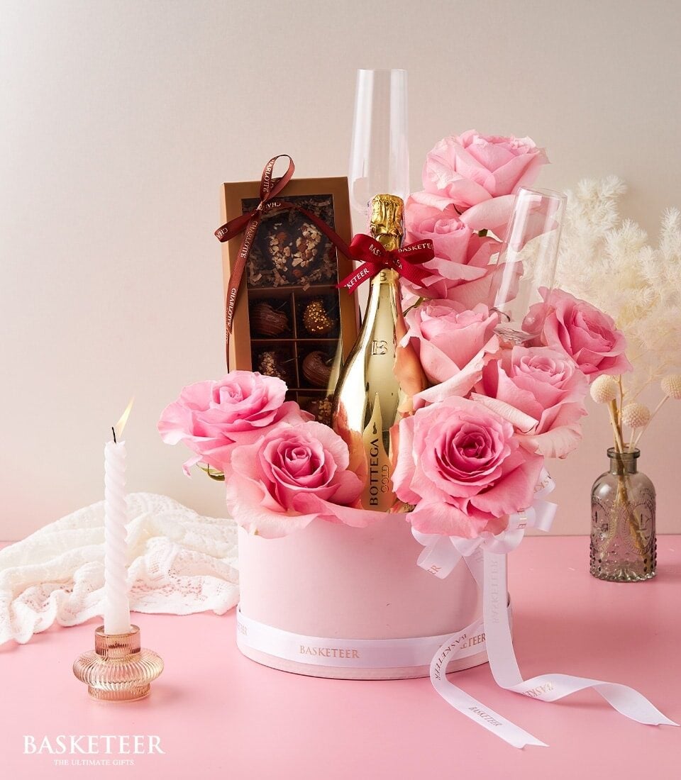 Charming Pink Roses Wine Gift