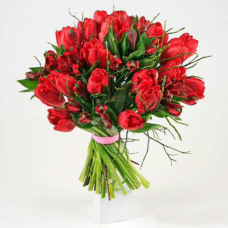 Send The Bouquet Of Love Tulips As A Flower Bud