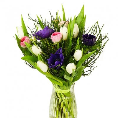 Send the bouquet of crispy bouquet as a flower bud