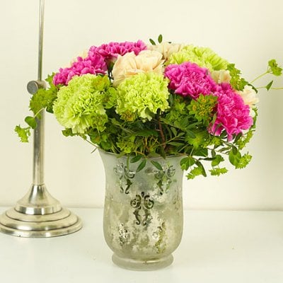 Send bouquet pastel carnations blombud