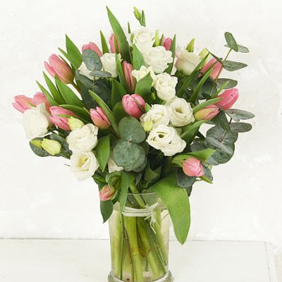 Send the bouquet of butterflies as a flower bud