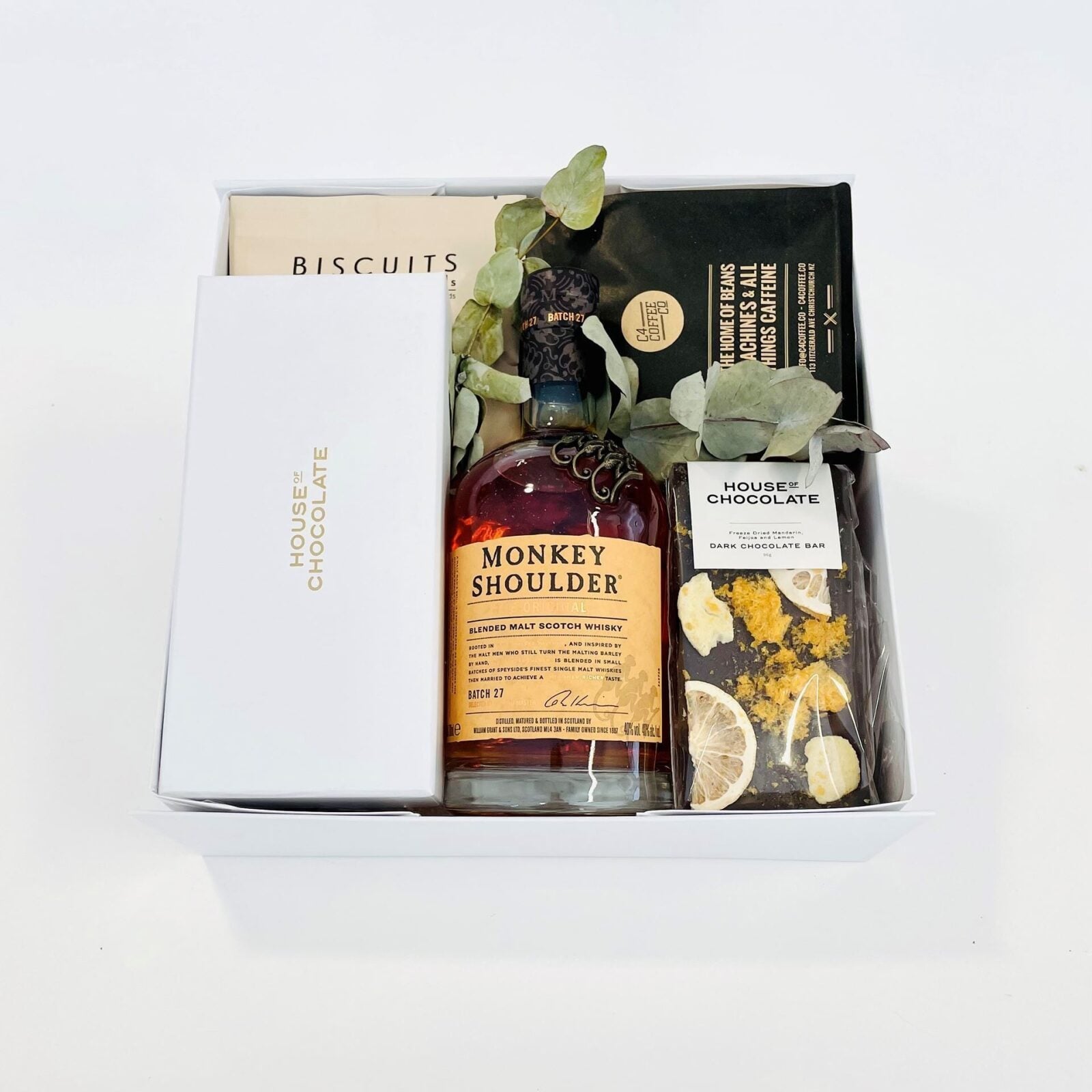 THE ULTIMATE WHISKY GIFT BOX