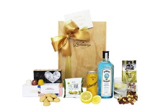 Celebrate with Gin and Tonic Gift Pack