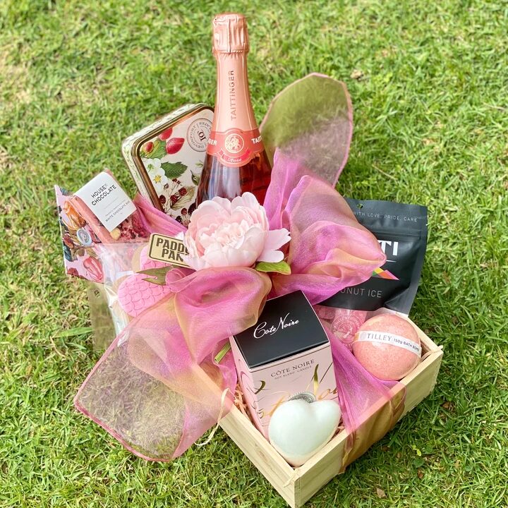 Spoil Her Gift Basket
