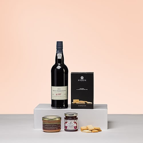 Smith Woodhouse Porto and Snacks