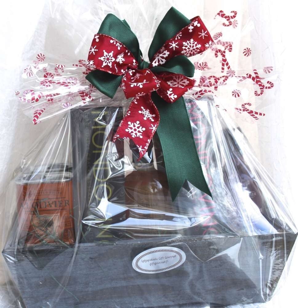 Seasonal Custom Basket
