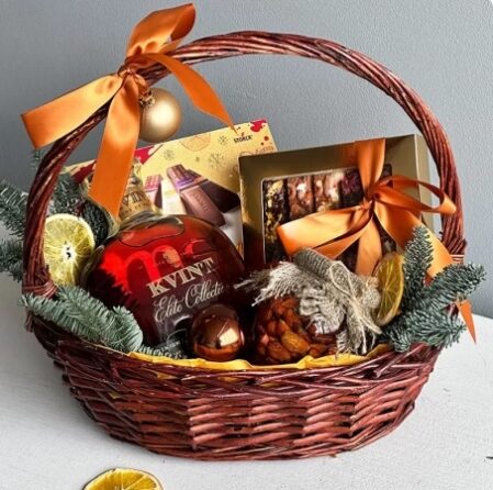 New Year's Basket with Cognac