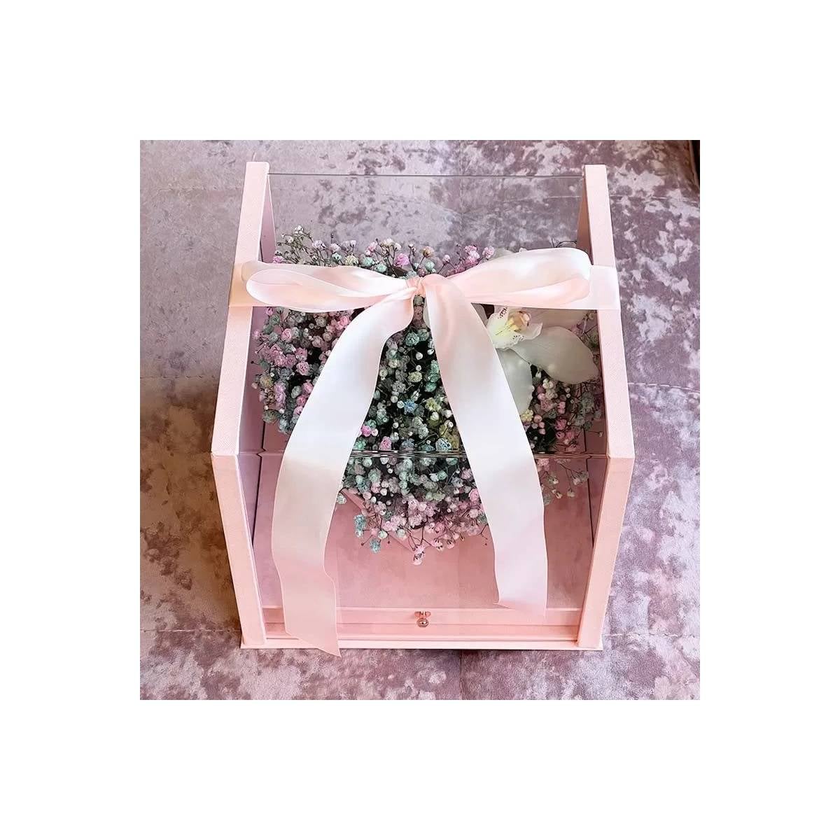 Flower Box "Love & Gypsophila"