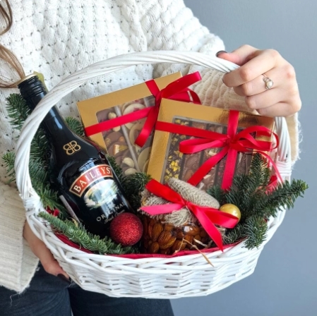 Gift Basket with Baileys