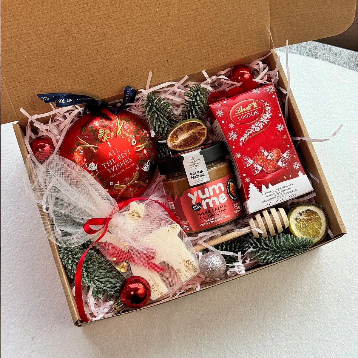 Gift Box "Sweet Gift of Winter"