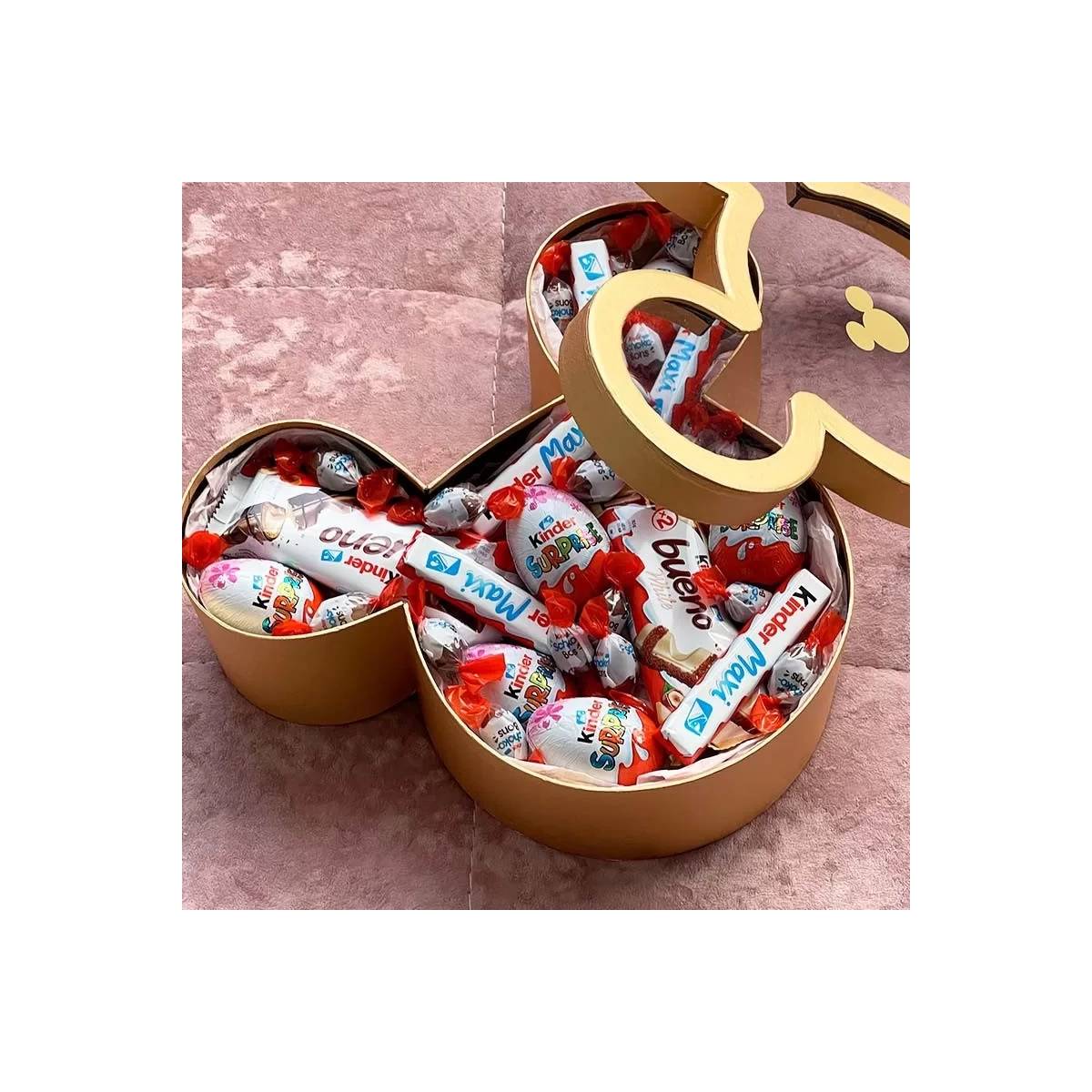Mickey Mouse with Kinders