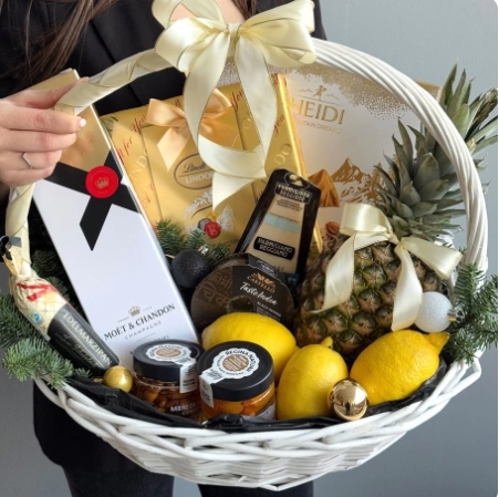 Gift Basket "Millions"