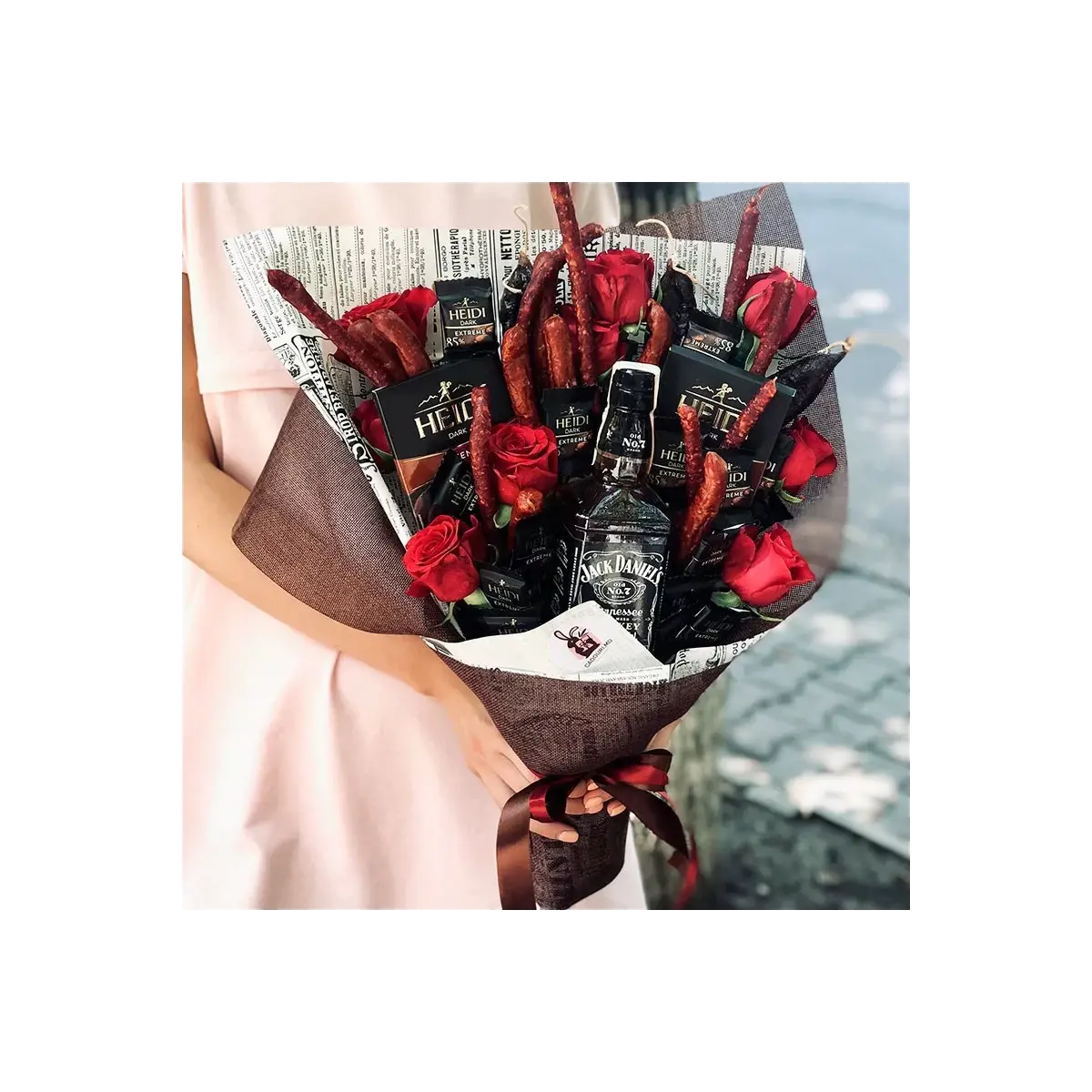 Bouquet for Men "Guns and Roses"
