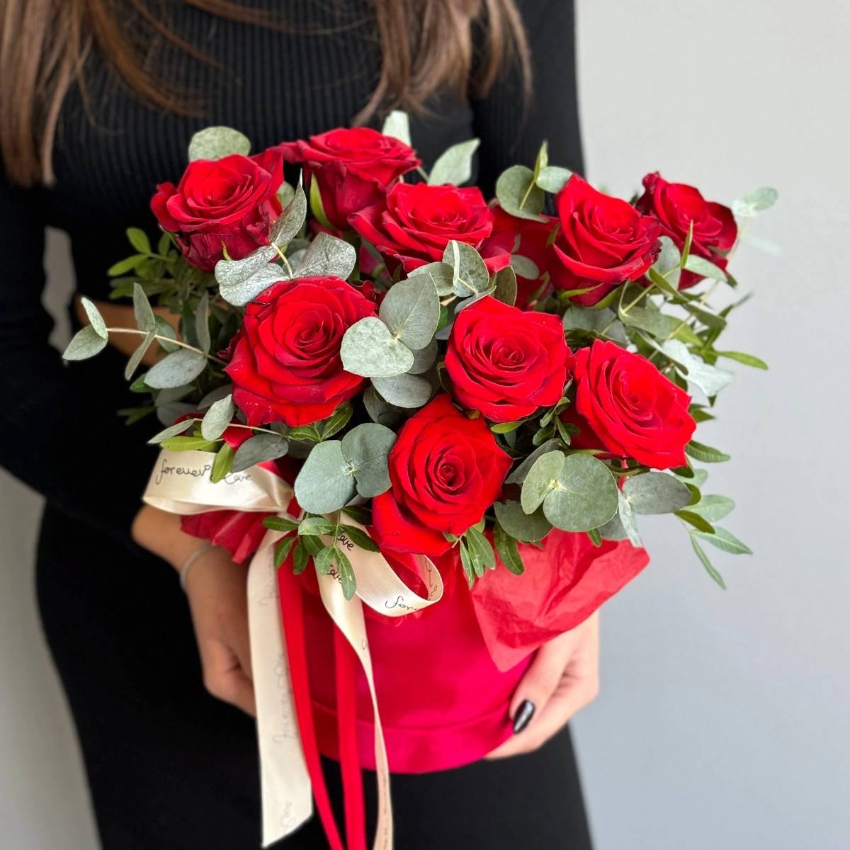 Luxury Red Roses in a Gray Box