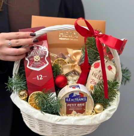 Basket "The Ruby Lord"
