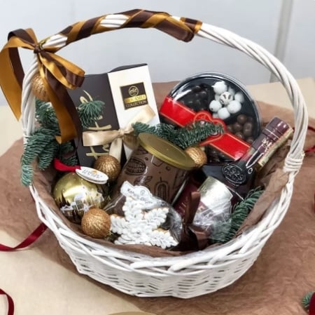Gift Basket "Chocolate Factory"