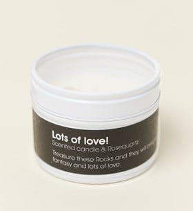Rockstyle Scented Candle with Rose Quartz - Lots of Love