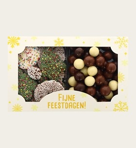 Letterbox Chocolate Crunchy Choco's and Chocolate Wreaths Mix