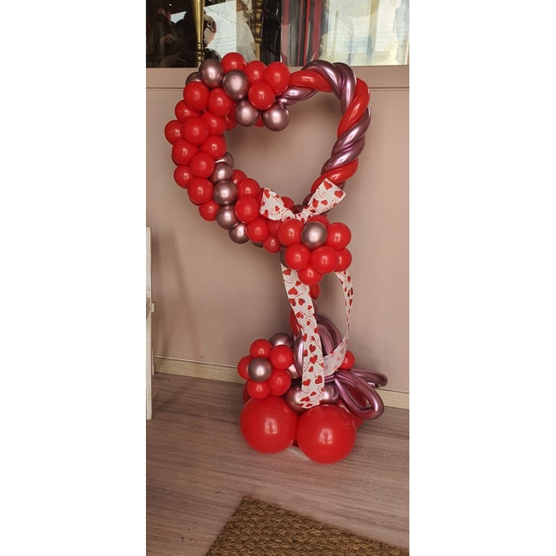 Heart stand