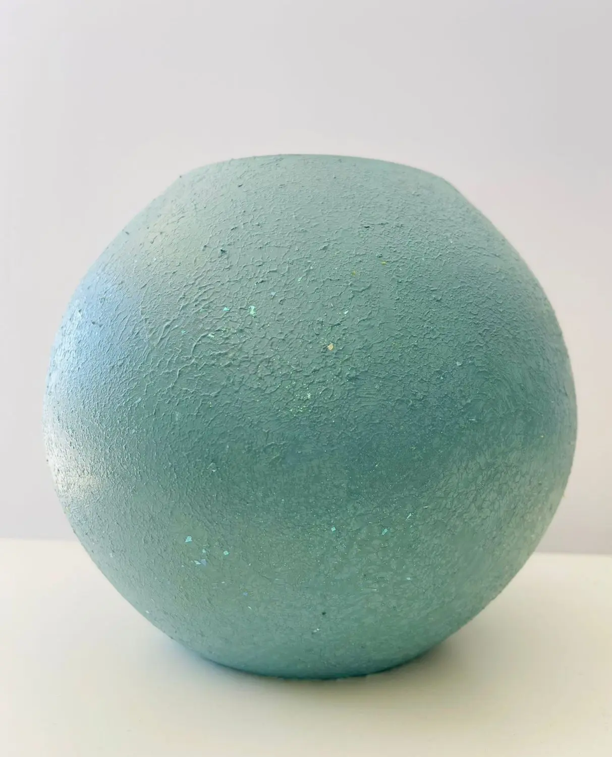 Iridescent Bubble | Helena Loi