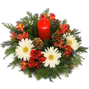 Holiday Table Arrangement