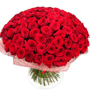 Classical bouquet of 101 red roses