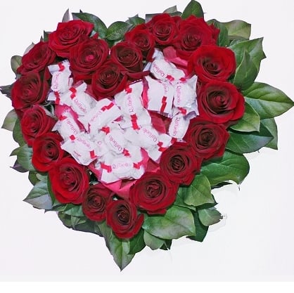 Heart of red roses and Raffaello