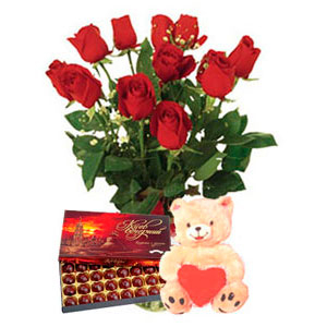Rose Boquet, Chocolates, Teddy Bear