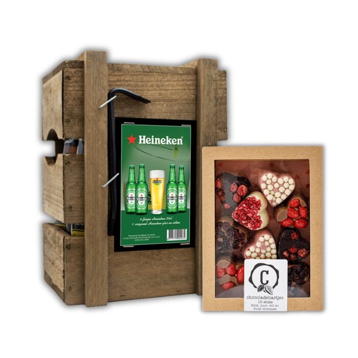 Heineken beer package 4x30cl | Urban Cacao chocolate hearts 155g