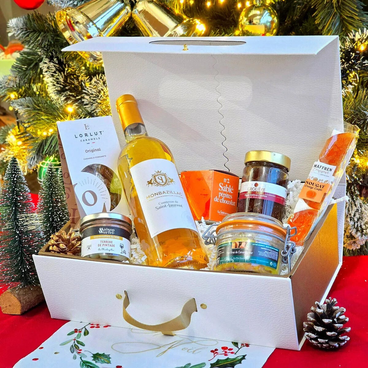 Gourmet Christmas Gift Box "Golden Excellence"