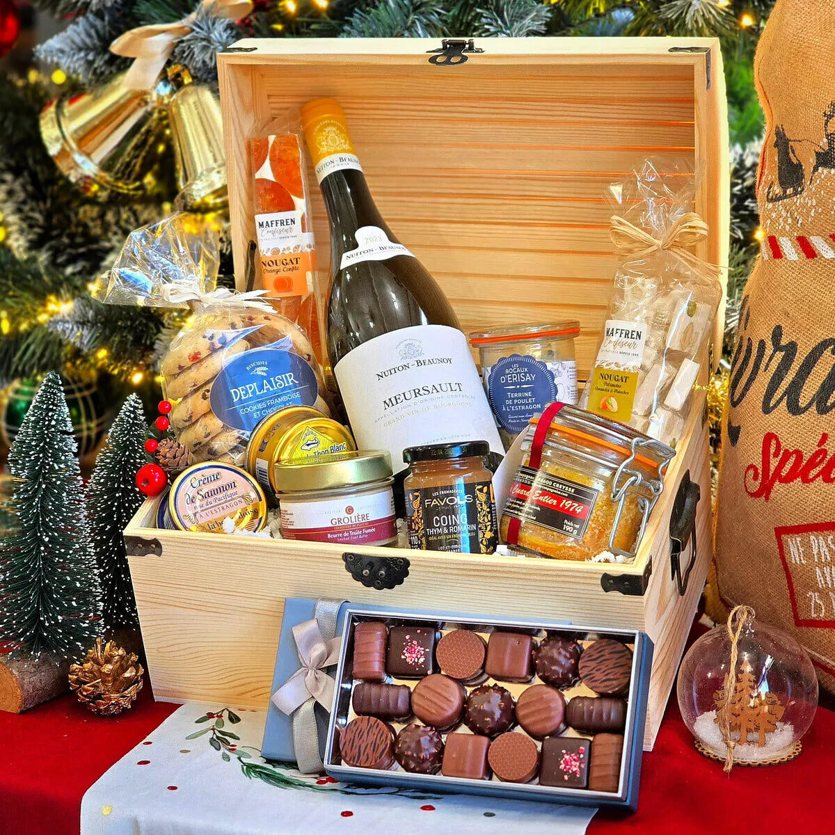"The Celebration" Wooden Gourmet Gift Box