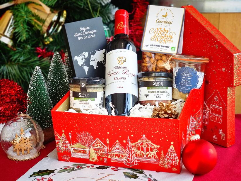 “Santa’s House” Gourmet Box