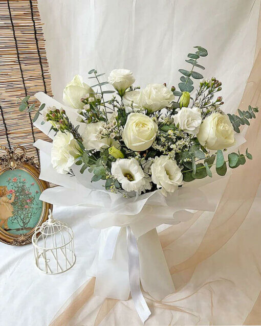 Lavish Antoinette (Small)