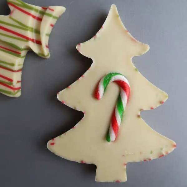Grá  Chocolates- Mint Snowball Chocolate Tree