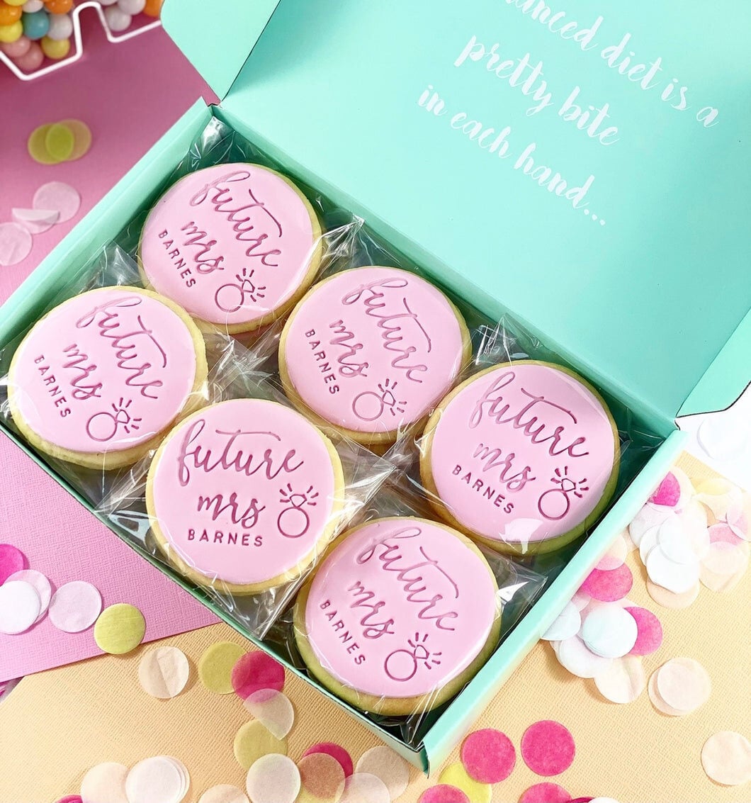Future Mrs Cookies ((6pack))