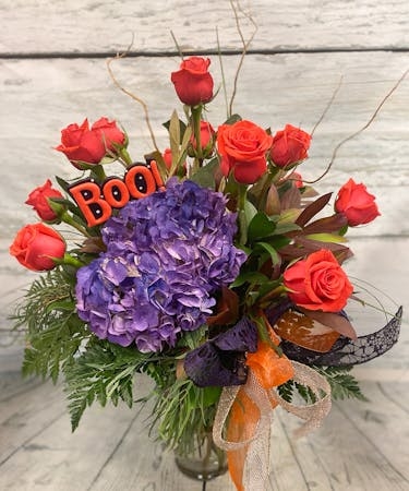 Rose Boo-quet (Starting At
6 roses with Hydrangea)