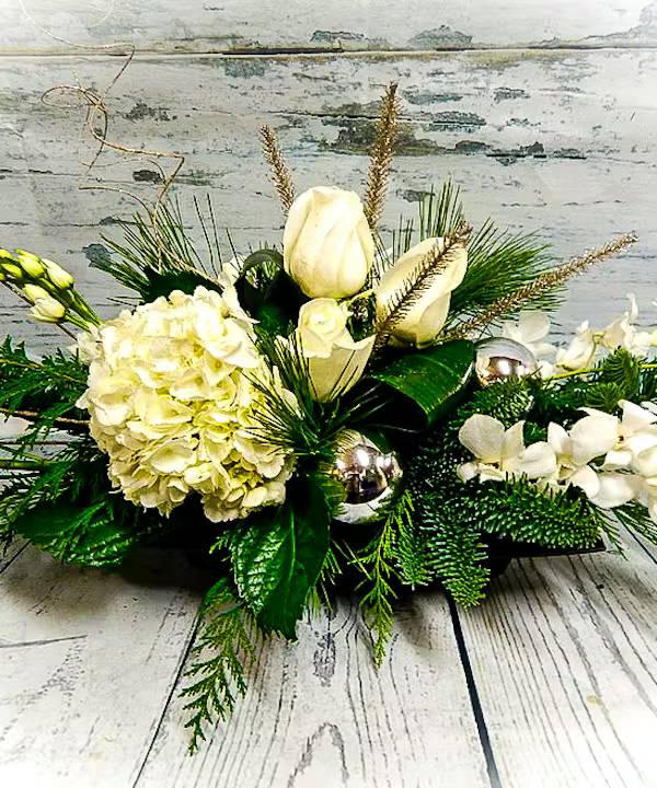 Holiday In Bloom (As Shown)