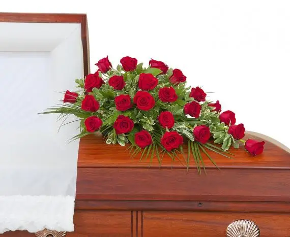 Simply Roses Standard Casket Spray (Standard)