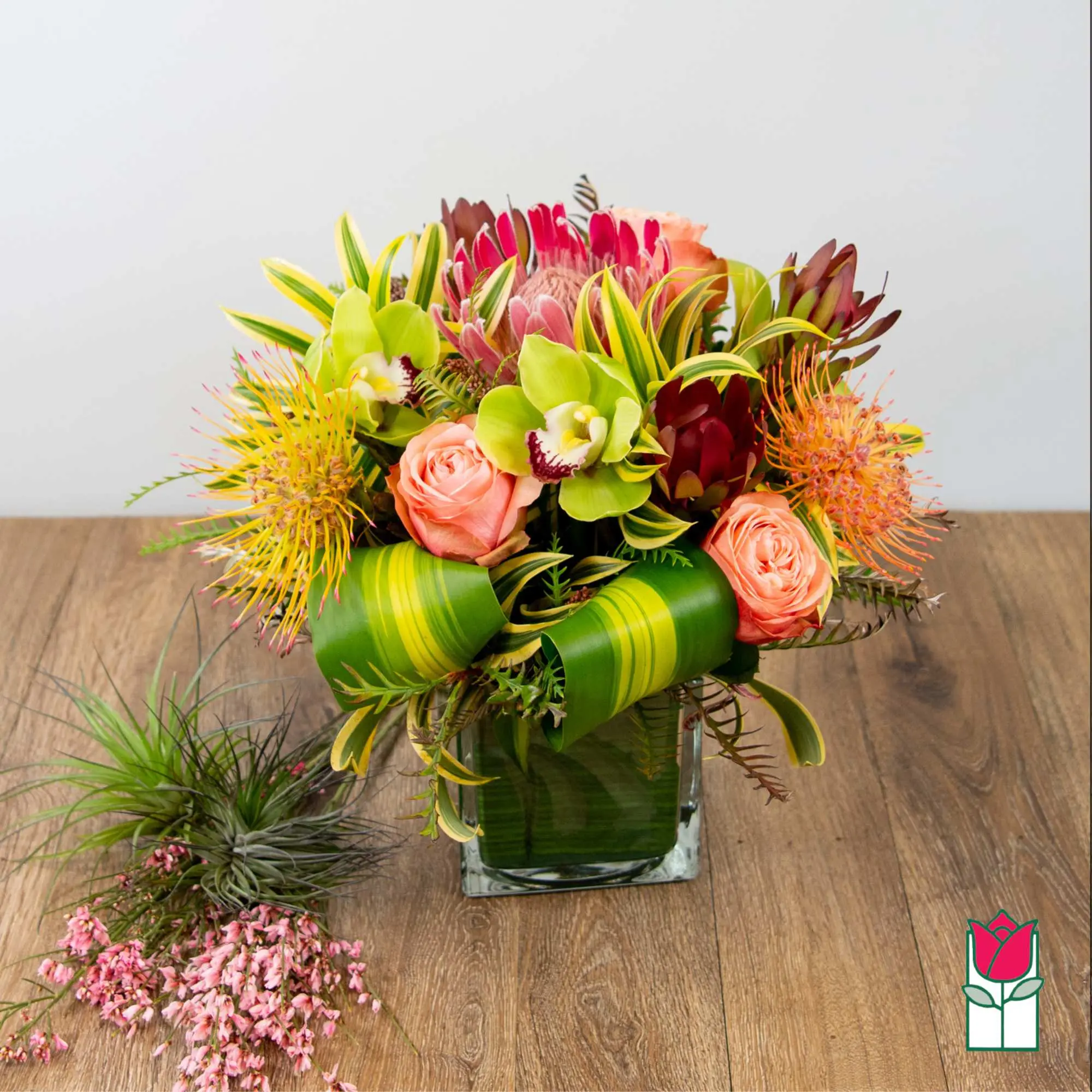 Beretania's Aurora Tropical Bouquet (Varieties Vary)