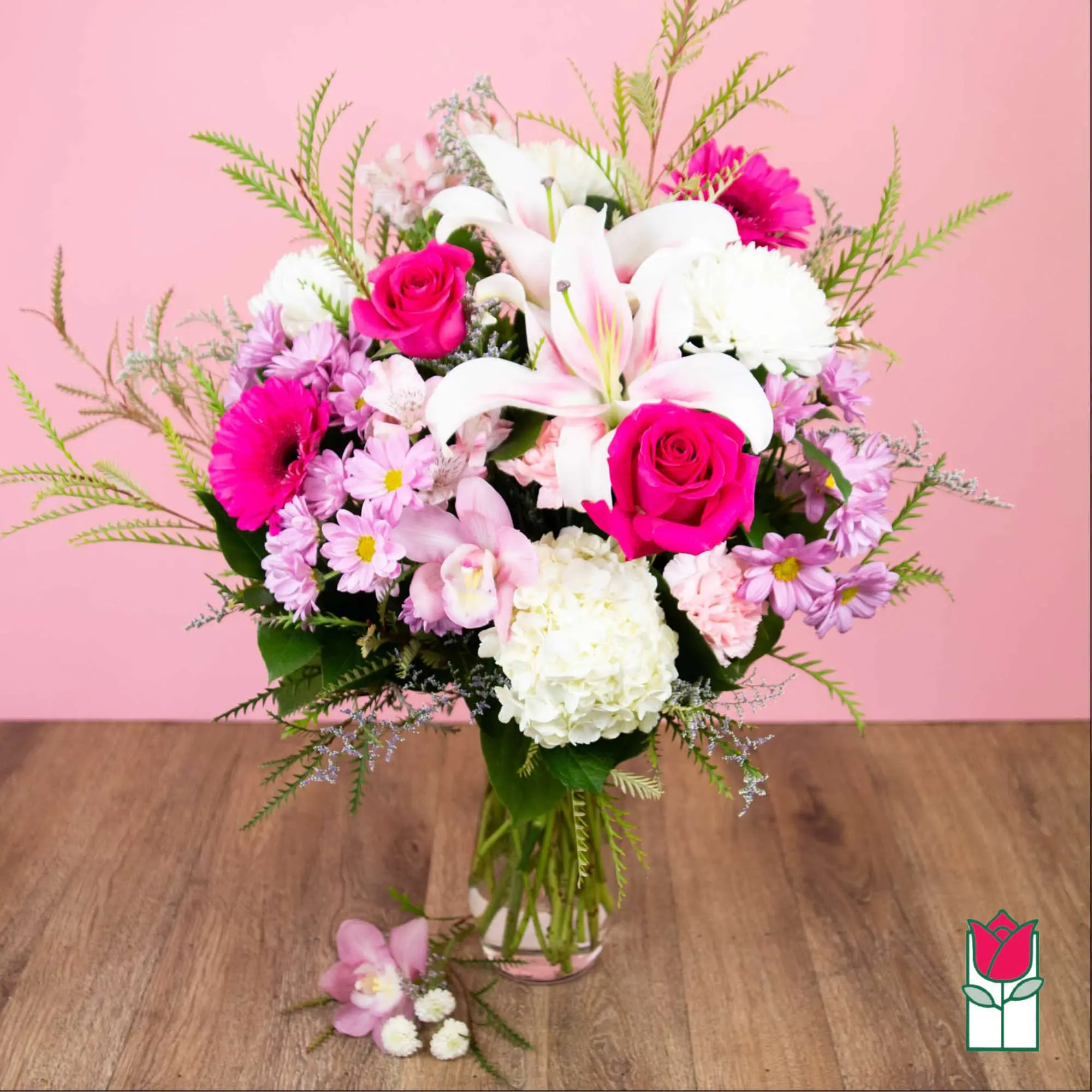 Beretania's Romance Bouquet (Seasonal Varieties Vary)