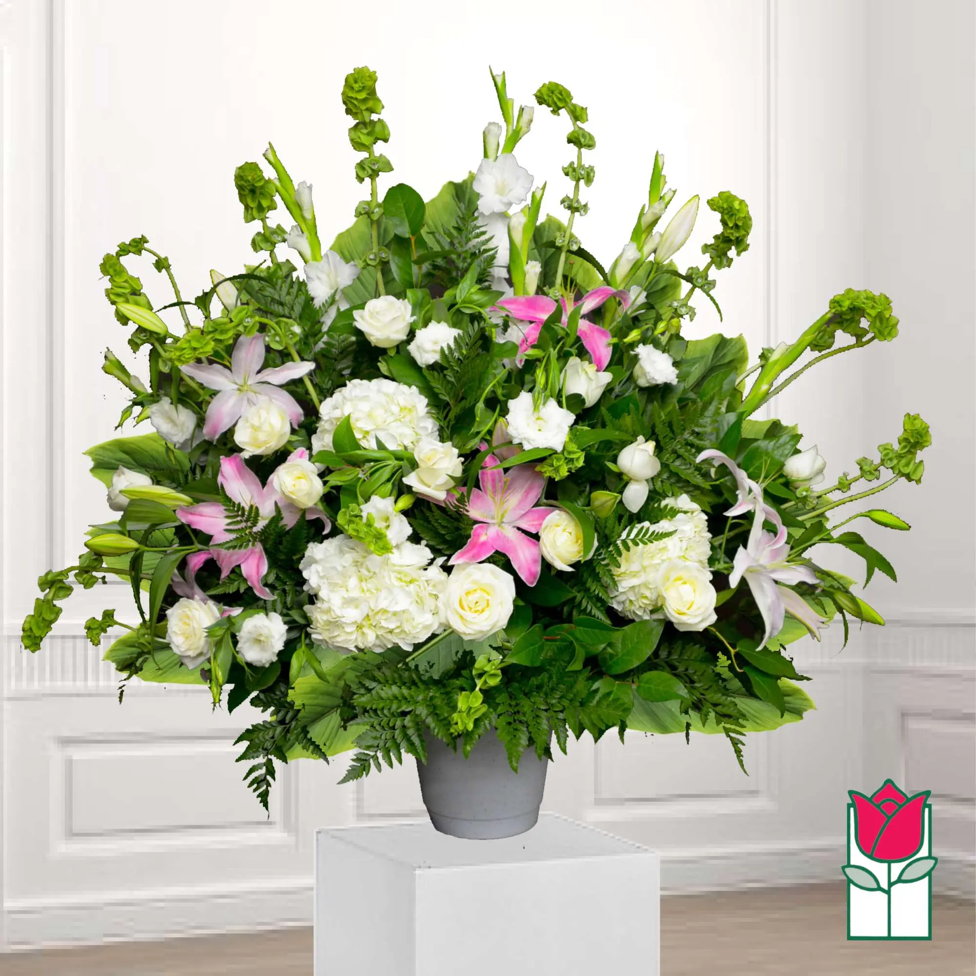 Beretania's Pohue Sympathy Arrangement (Standard)