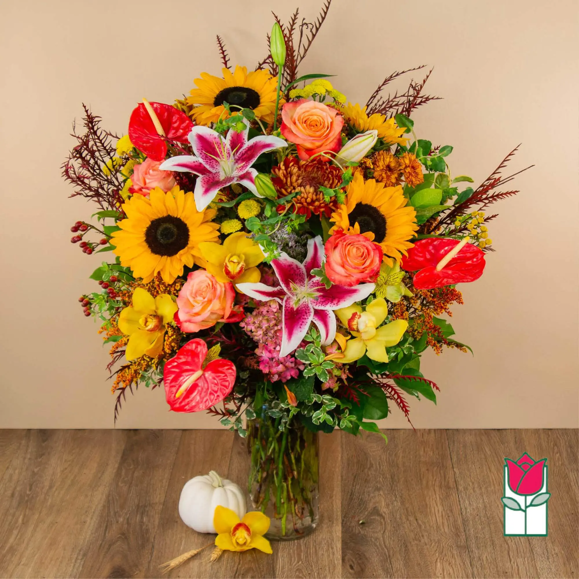 Beretania's Peaches Fall Bouquet (Seasonal Varieties Vary)
