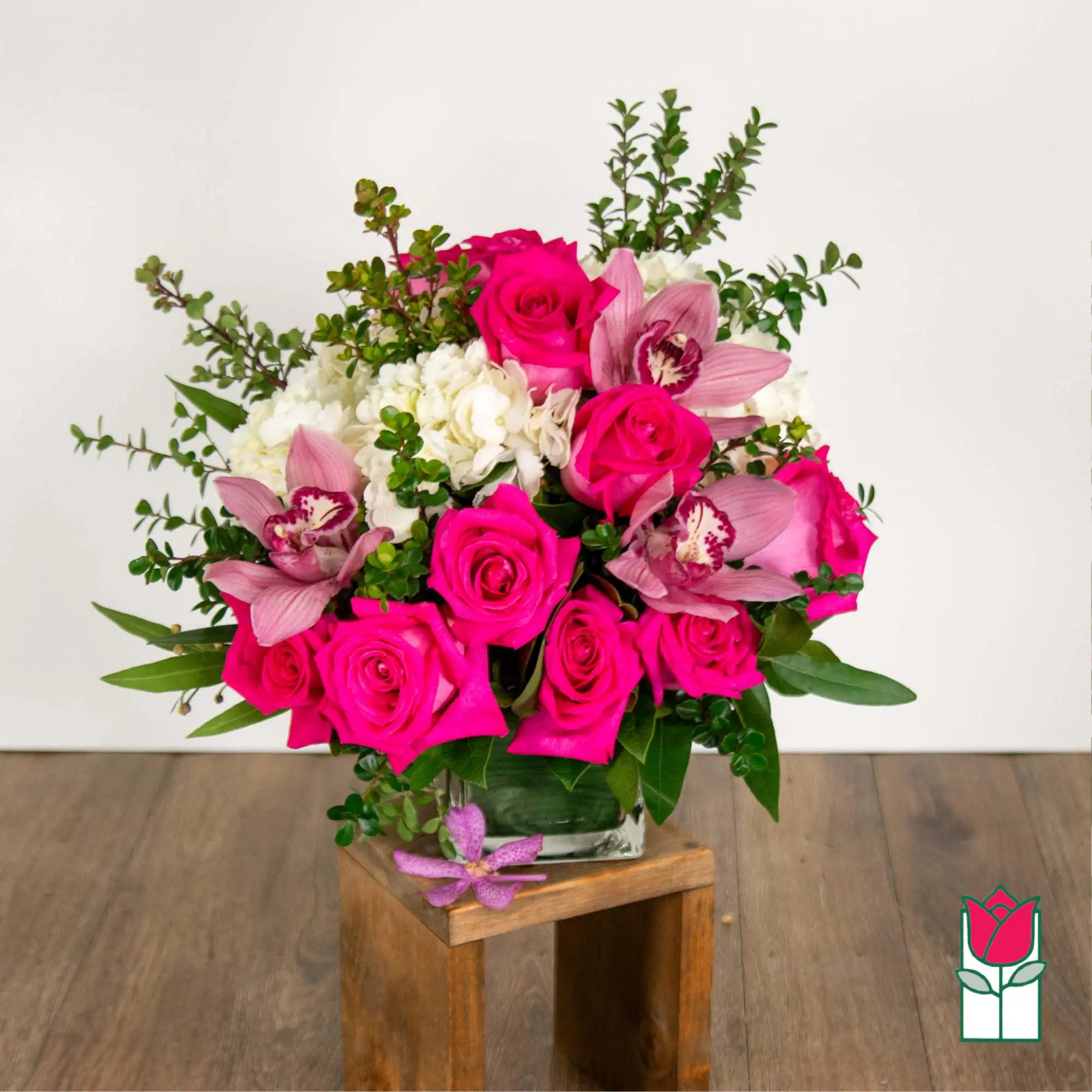 Beretania's Olivia Bouquet (Hot Pink Rose & Pink Cymbidium) [Hue Varies]