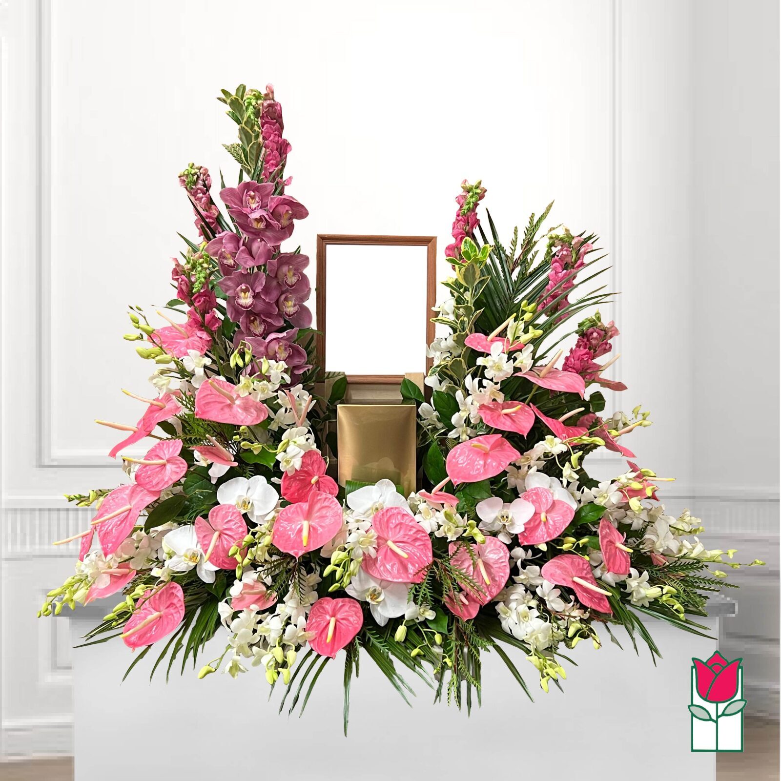 Beretania's Lili`uokalani Urn Spray (Standard)