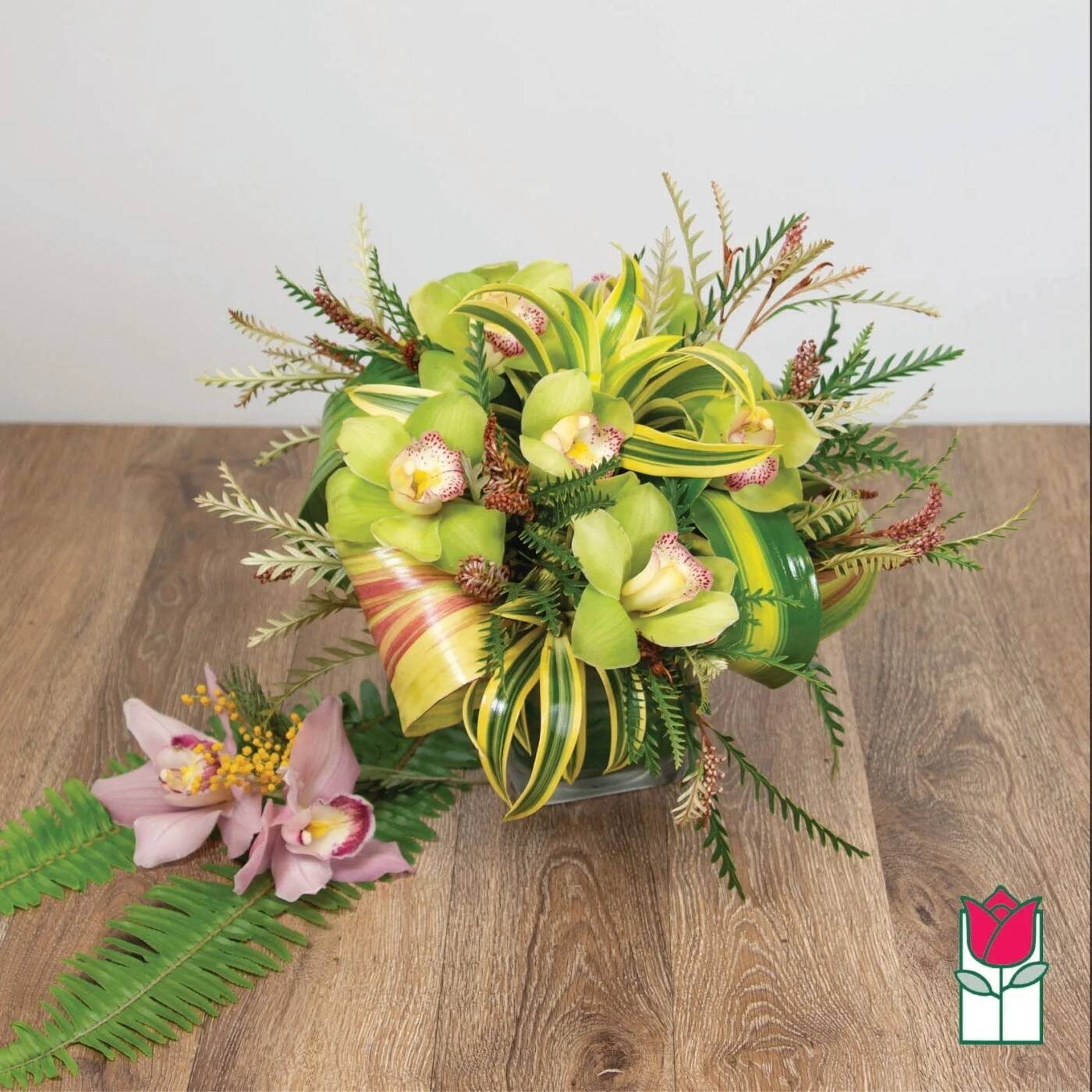 Beretania's Beachfront Tropical Bouquet (Standard)