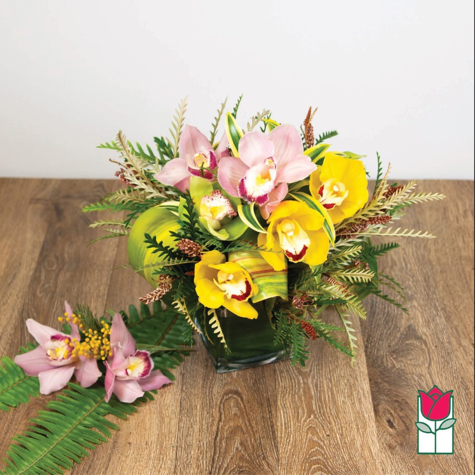 Beretania's Marina Tropical Bouquet (Standard)