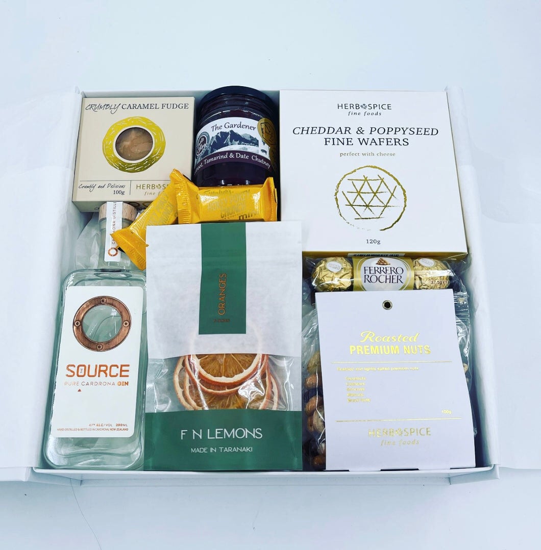 Mini Source Gin and Nibbles